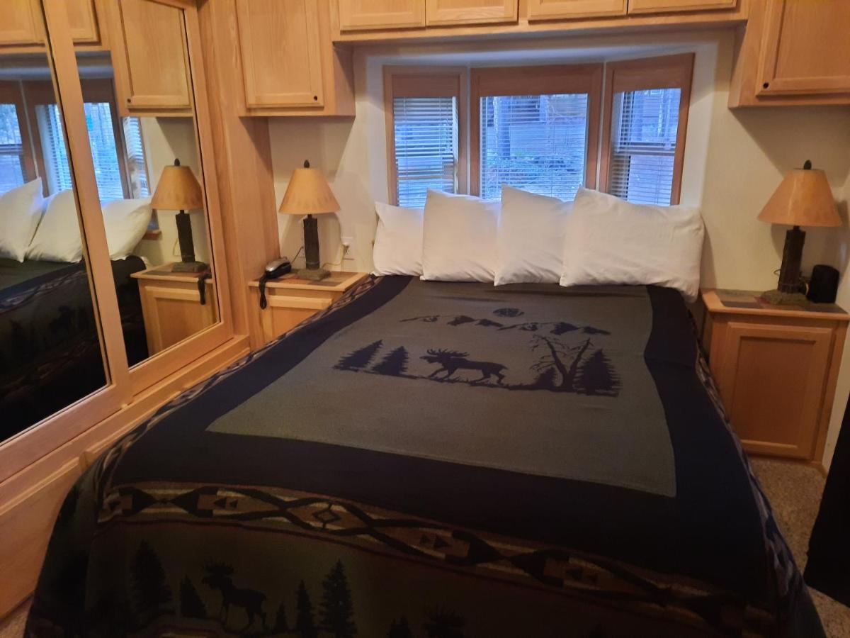 Willamette Pass Inn & Chalets Odell Lake المظهر الخارجي الصورة
