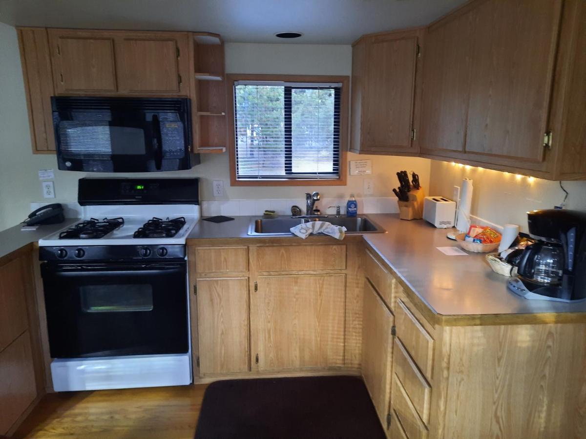 Willamette Pass Inn & Chalets Odell Lake المظهر الخارجي الصورة