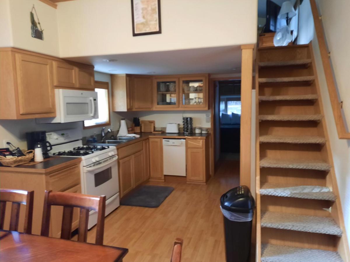 Willamette Pass Inn & Chalets Odell Lake المظهر الخارجي الصورة